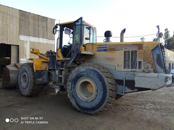 CARGADOR FRONTAL KOMATSU WA470-6