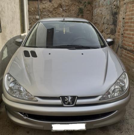 SE VENDE PEUGEOT 206 2006 