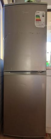 REFRIGERADOR MIDEA 150X50