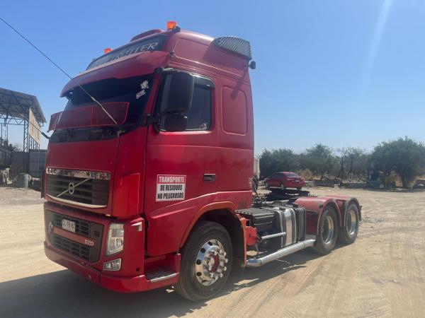 VOLVO FH 520 TRACTO 6X4 AÑO 2011