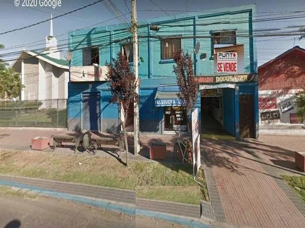 SE VENDE PROPIEDAD COMERCIAL