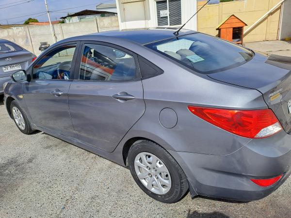 HYUNDAI ACCENT RBGL 1.4 - 2014