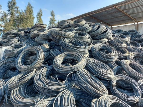 COMPRO GOTERO O PLANSA EN DESUSO PARA RECICLAR
