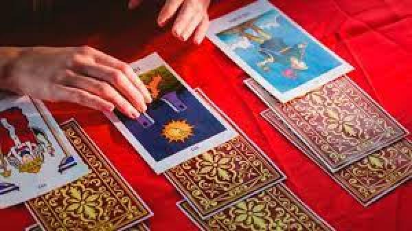 CLASES DE TAROT