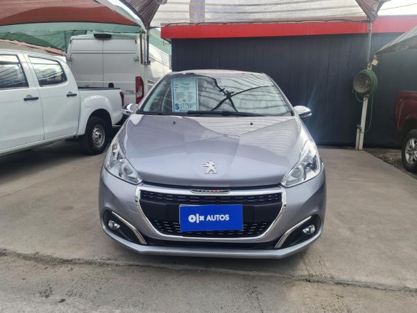 PEUGEOT 208 FULL EQUIPO 