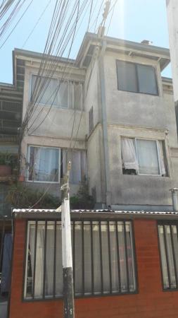 VENDO DEPTAMENTO2 HABITACIONES GRANDES