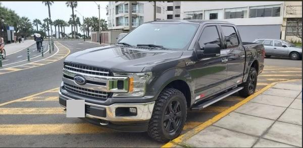 FORD F150 XLT 5.0 4X4 AT 