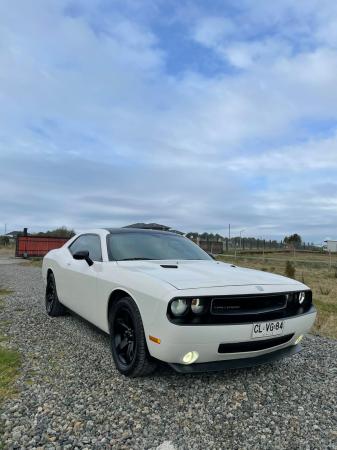 DODGE CHALLENGER 5.7 RT IMPECABLE