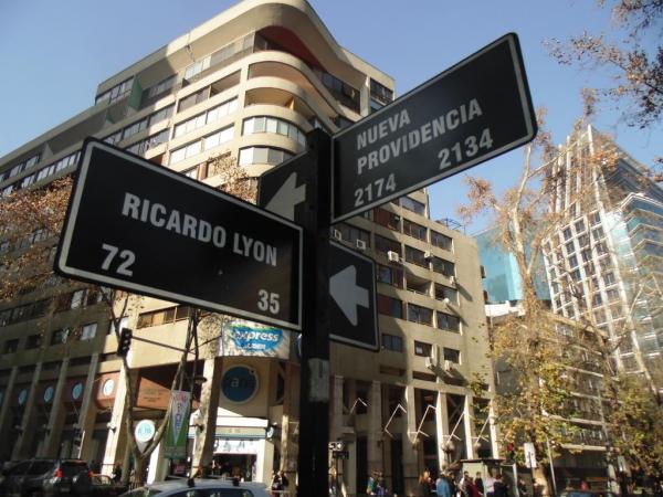 RESTAURANTE LYON CON PROVIDENCIA  REGALO