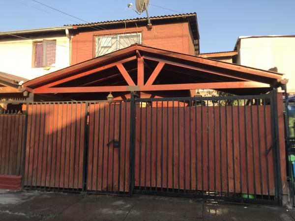SE VENDE CASA