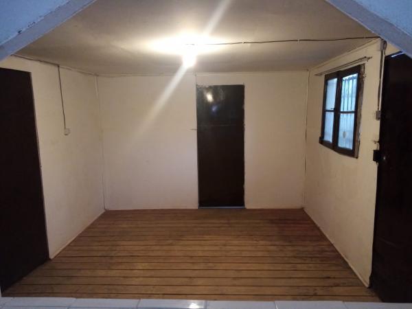 CASA 2 DORMITORIOS