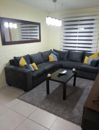 HERMOSA CASA EN LAMPA
