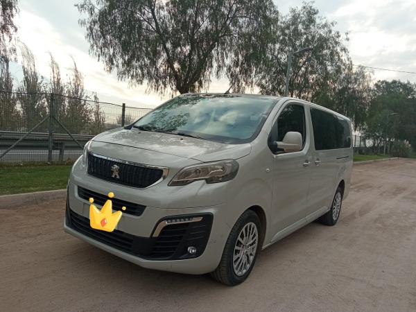 MINIBÚS PEUGEOT TRAVELLER 2.0 HDI