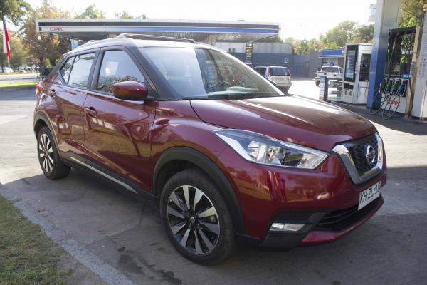 NISSAN KICKS ADVANCE