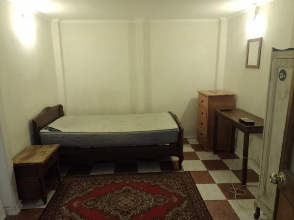 ARRIENDO PIEZA AMOBLADA