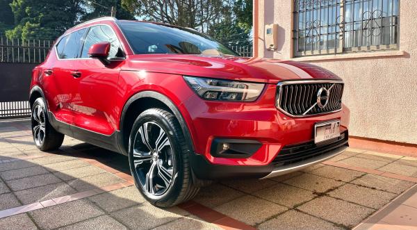 VOLVO XC 40 INSCRIPTION 2.0 FWD