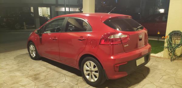 KIA RIO 5 2016 1.4 EX 6MT ABS