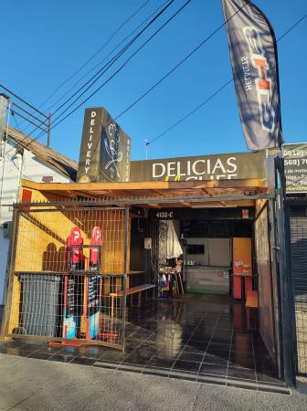 SE VENDE DERECHO A LLAVE DE LOCAL DE COMIDA