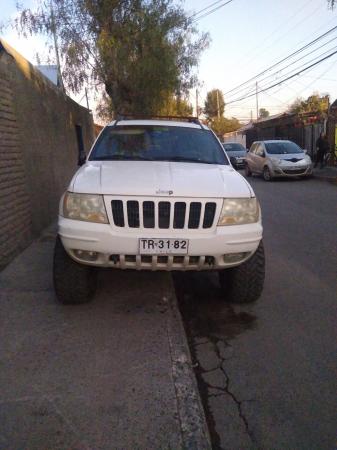 GRAND CHEROKEE AÑO 2000 MOTOR V8 , 4.7 CC