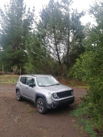 VENDO JEEP RENEGADE 2X4 AÑO 2022