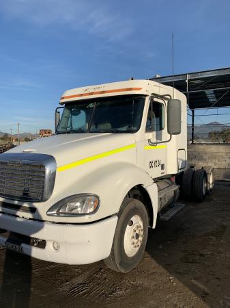 FREIGHTLINER CL 120 