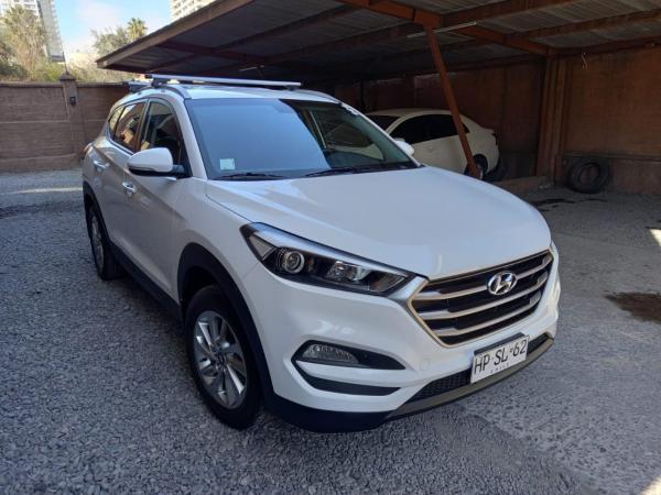 HYUNDAI TUCSON ADVANCE 2.0