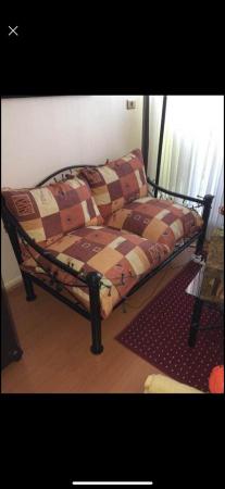 LIVING FIERRO ETRUSCO,CON DOS SITIALES