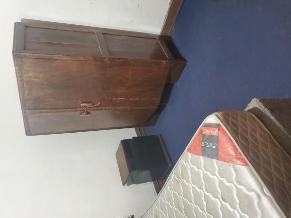 SE ARRIENDA HABITACION 