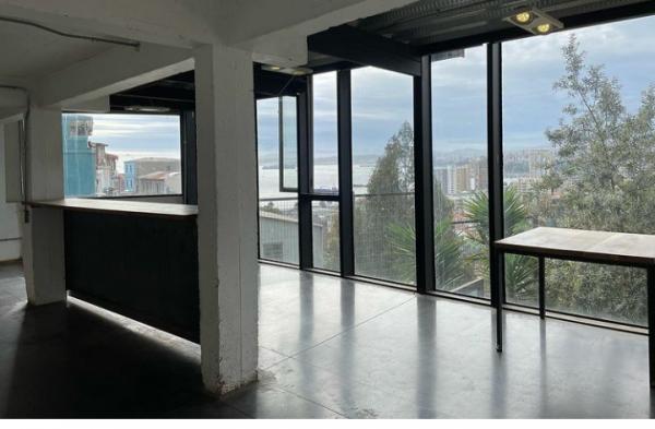 SE ARRIENDA OFICINA VALPARAÍSO. 