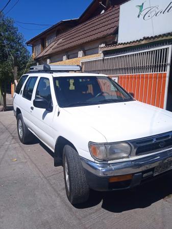 NISSAN PATHFINDER IMPECABLE