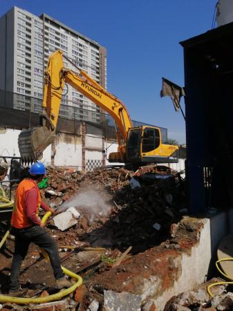 OFREZCO SERVICIOS DE DEMOLICION 