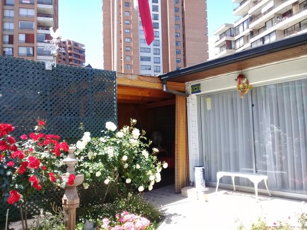 LAS CONDES ARRIENDO HABITACIONES SINGLE