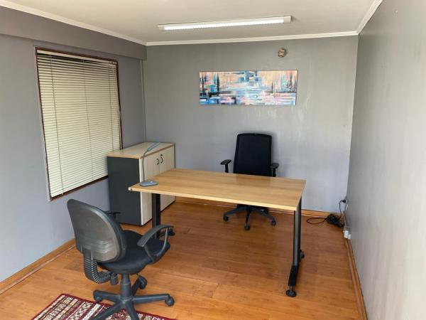 ARRIENDO DE OFICINA INTERIOR GASTOS COMUNES INCLUI
