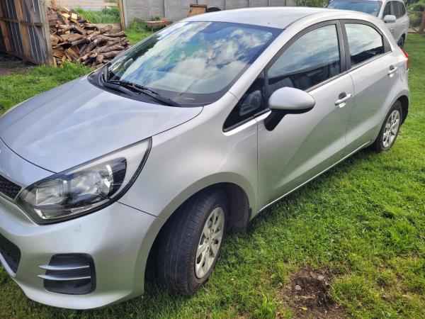 VENDO KIA RÍO 5