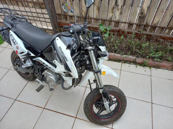 VENDO MOTO ZONGSHEN 125GY-5