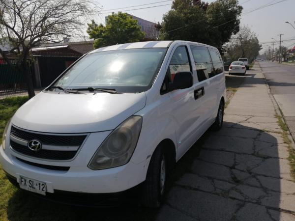 HYUNDAI H1