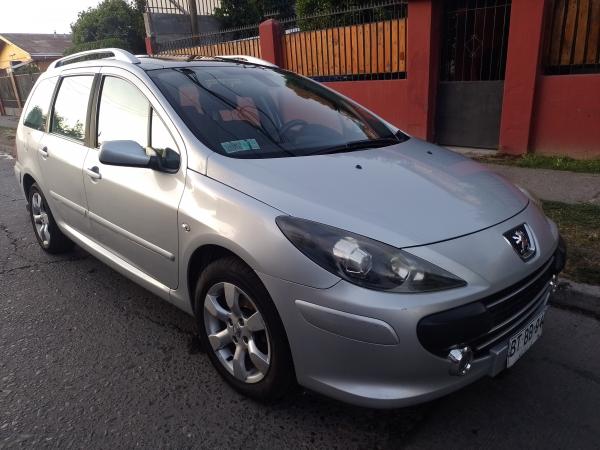 PEUGEOT SW 307
