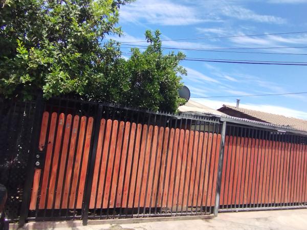 VENDO CASA MAIPÚ 