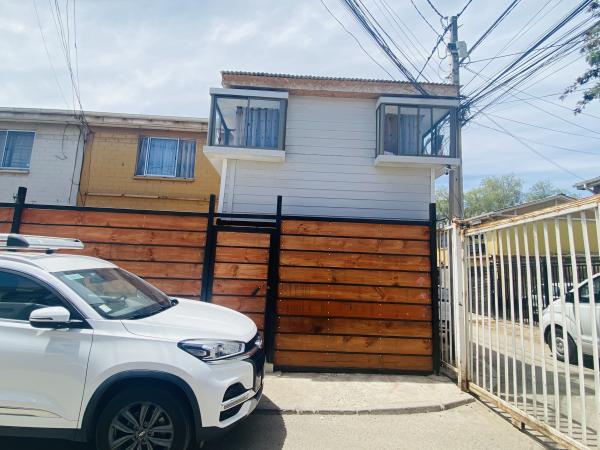 SE VENDE CASA DE ESQUINA 