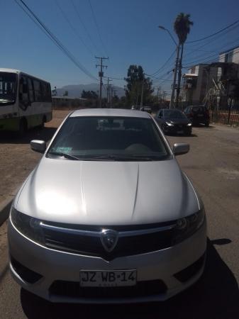 SE VENDE PROTON EXCELENTE AUTO AÑO 2018