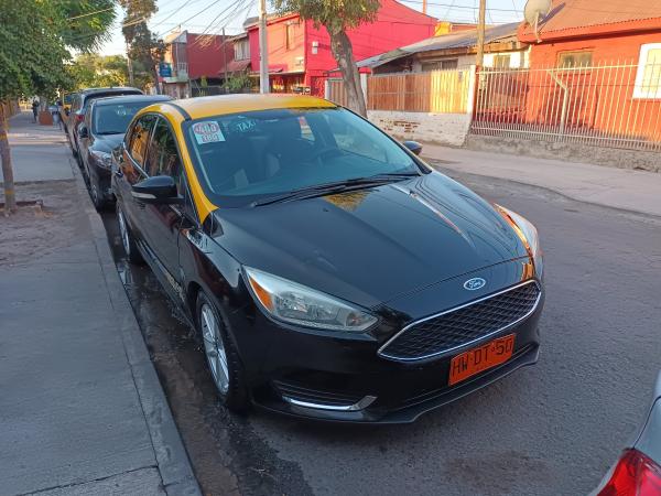 TAXI FORD FOCUS 2.0 2016