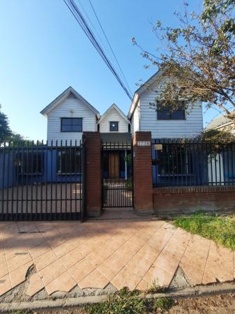 CASA AISLADA, 6 DORMITORIOS