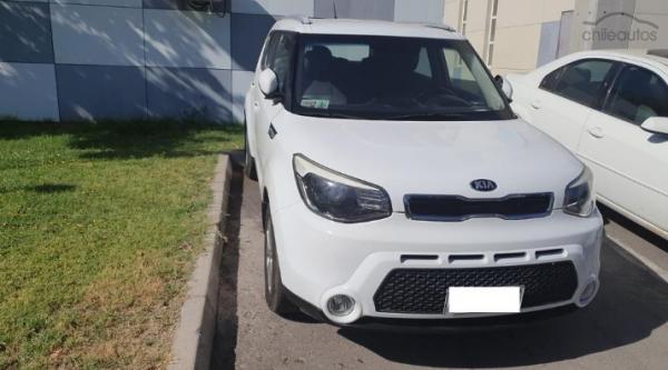 KIA SOUL AÑO 2015, 45.000 KMS, AUTOMÁTICO