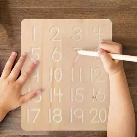 TABLERO DE GRAFOMOTRICIDAD MONTESSORI 