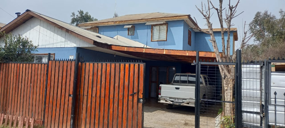 VENTA CASA 4 DORMITORIOS LAMPA