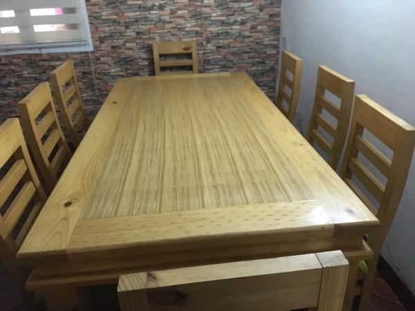 HERMOSO COMEDOR DE 8 SILLAS 