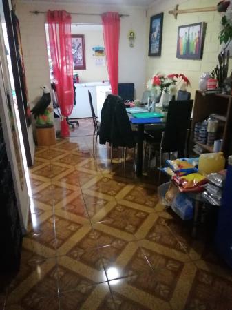 SE VENDE CASA VILLA EDUARDO ANGUITA 