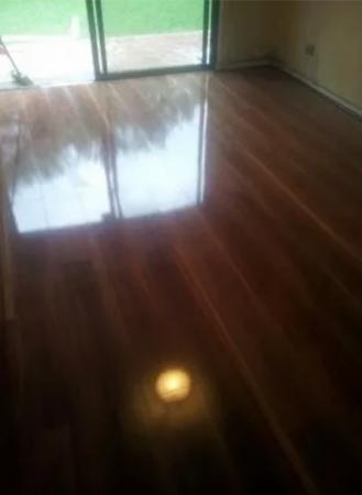 PISO FLOTANTE