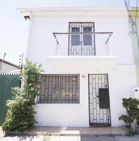 SE VENDE CASA EN BARRIO HISTORICO