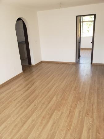 VENDO DEPARTAMENTO MACUL 